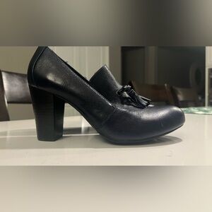 Born Crown Kylin Merlino Veg Leather Stacked Block Heel Size 9